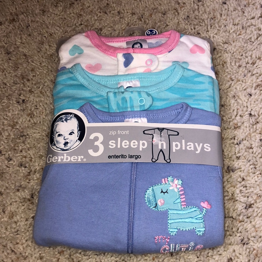 NWT Baby Sleep N Plays